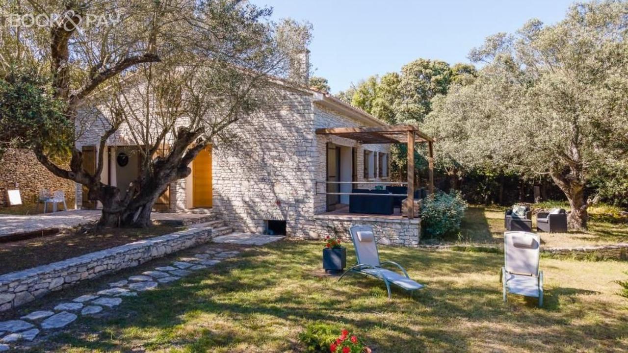 Villa Colombo Bonifacio  Exteriér fotografie